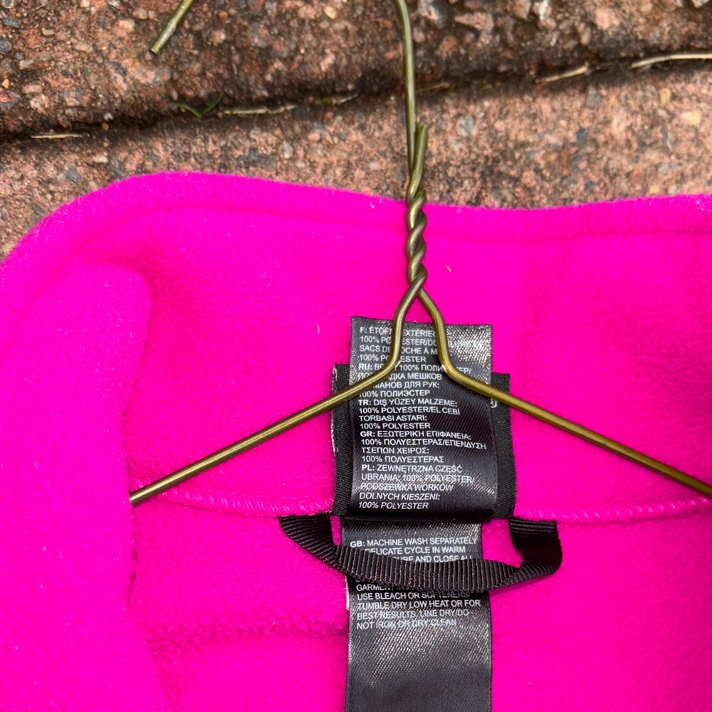 The North Face Girls Pink Full zip Jacket - Picture 4 of 10